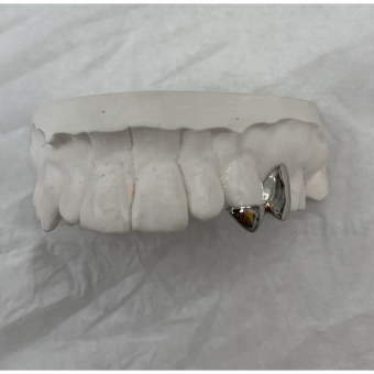 Solid Cap & Bar Grillz