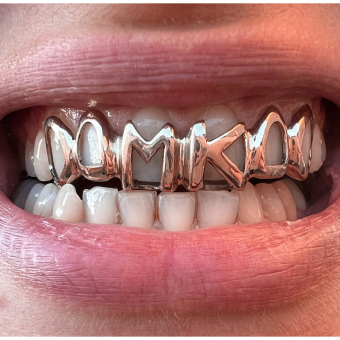 Unique Set Grillz